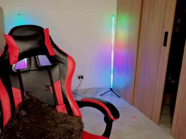 MaloryTay11 webcam