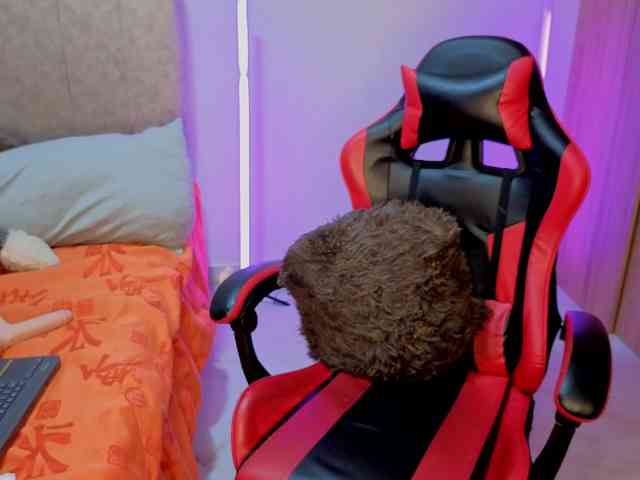 MaloryTay11 webcam