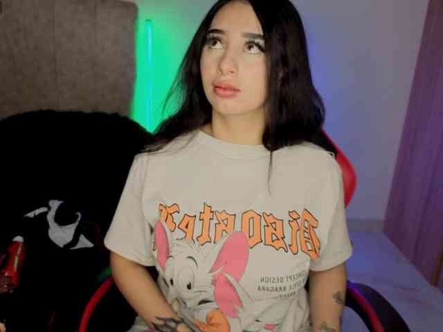 MaloryTay11 webcam