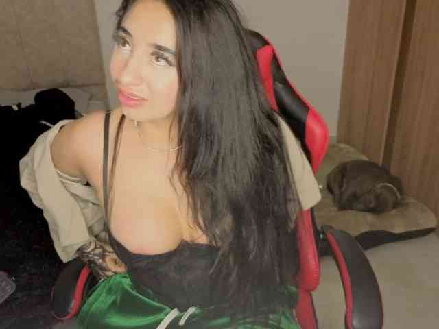 MaloryTay11 webcam