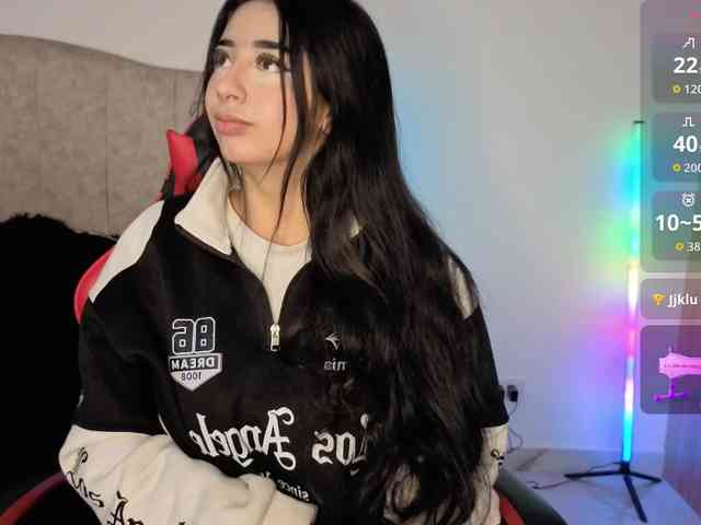 MaloryTay11 MaloryTay11