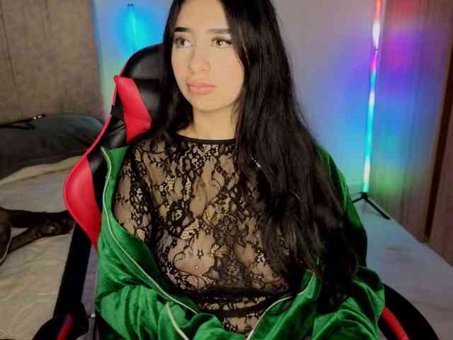 MaloryTay11 webcam