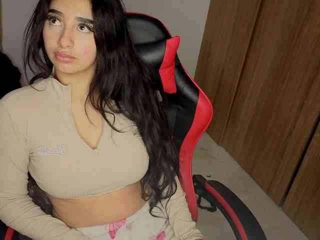 MaloryTay11 MaloryTay11