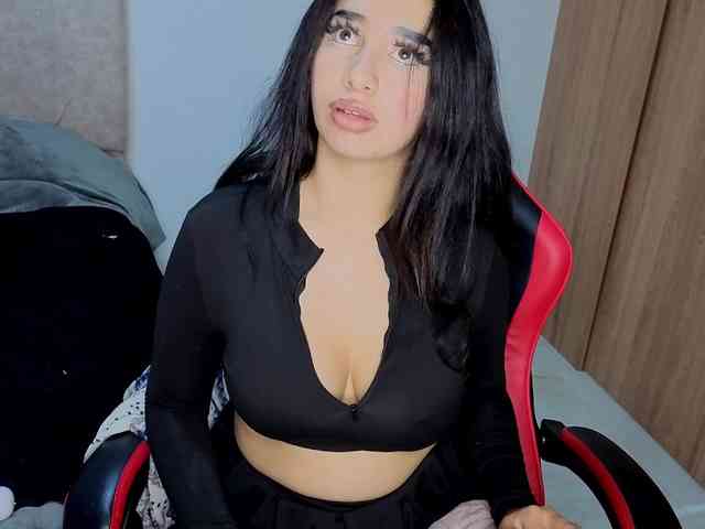 MaloryTay11 webcam