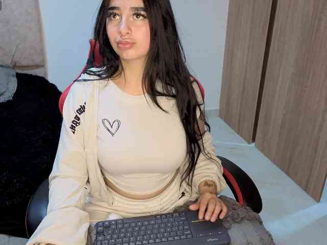 MaloryTay11