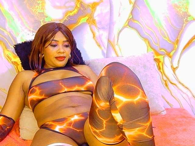 PerlaZultana live cam on BongaCams