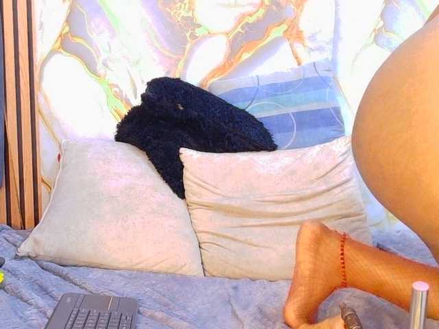 PerlaZultana live cam on BongaCams