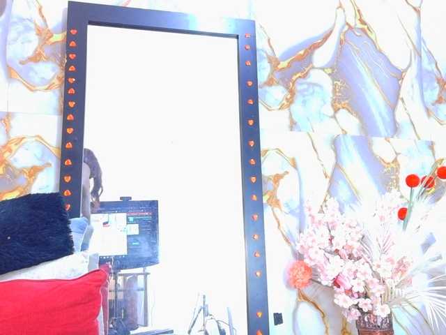 PerlaZultana live cam on BongaCams