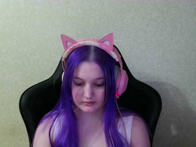  ZoyaFilini chat room