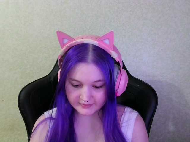  ZoyaFilini chat room
