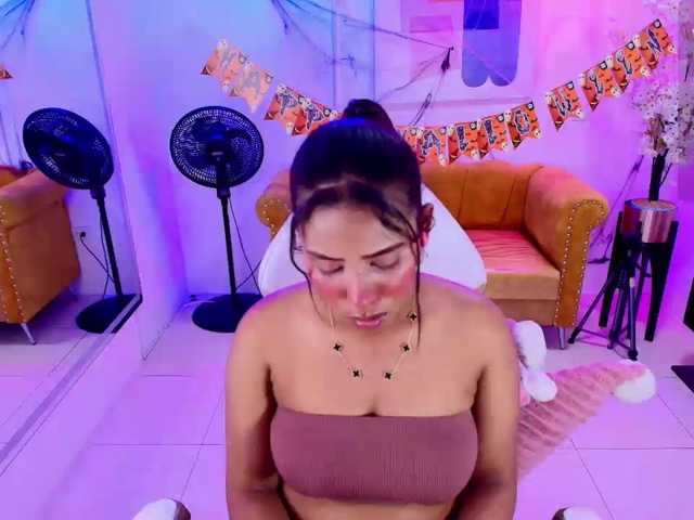 Afrodita-Loren live cam on BongaCams
