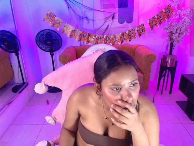 Afrodita-Loren live cam on BongaCams
