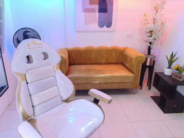 Afrodita-Loren live cam on BongaCams
