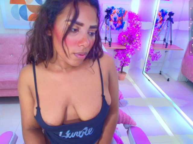 Afrodita-Loren live cam on BongaCams