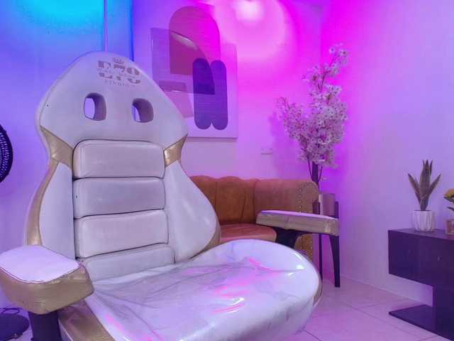 Afrodita-Loren — live female cam
