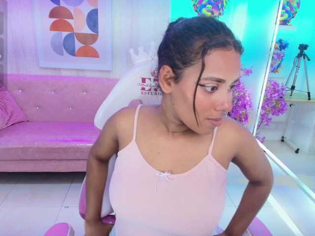 Afrodita-Loren live cam on BongaCams