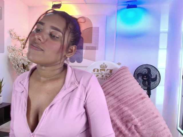 Afrodita-Loren live cam on BongaCams
