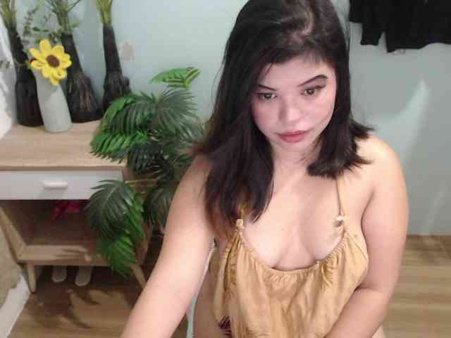 yoursexynaughtygirl1