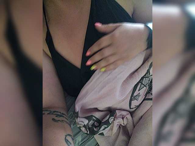 Mariza0835 live cam on BongaCams