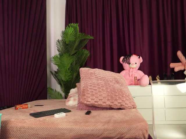 LucyCherry live cam on BongaCams