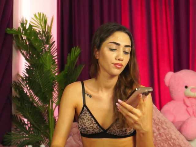 LucyCherry live cam on BongaCams