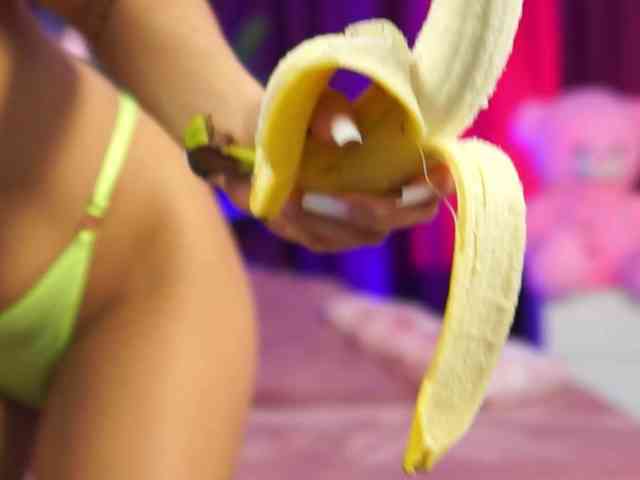 Modelo: LucyCherry