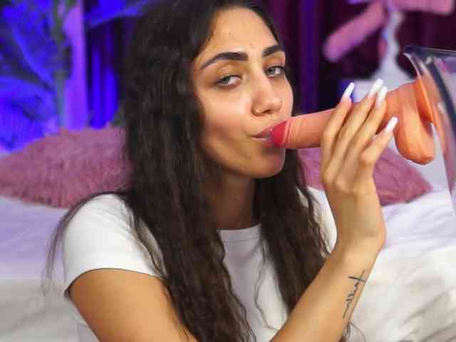 LucyCherry LucyCherry