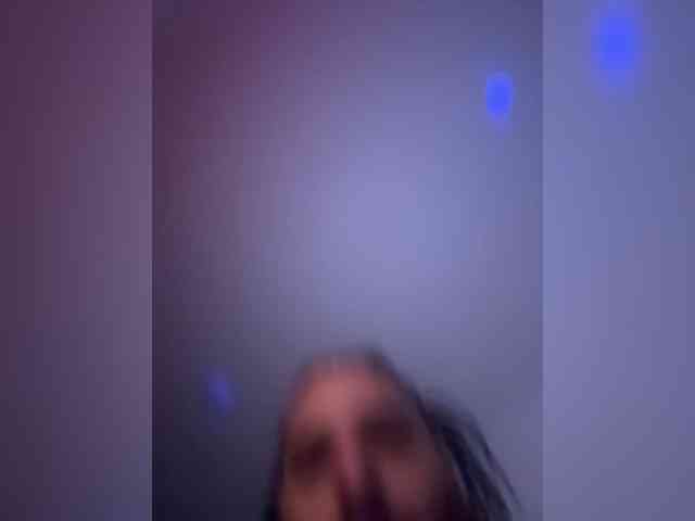 DaddyPundsHaz webcam