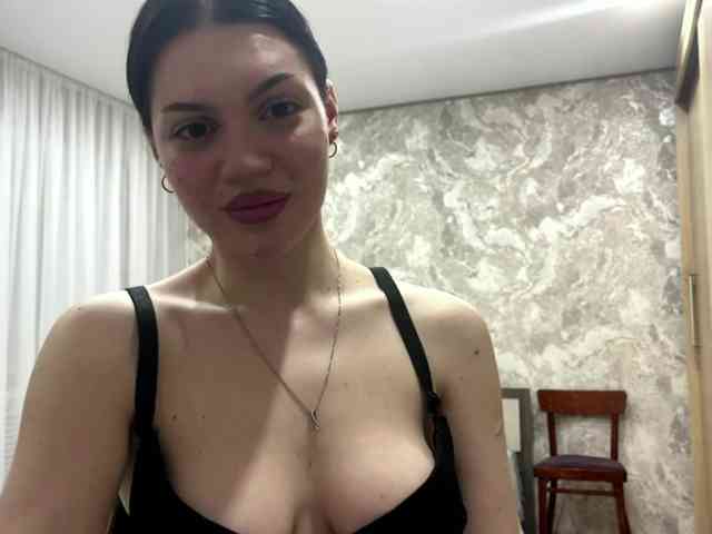 CamilaCarnegia webcam