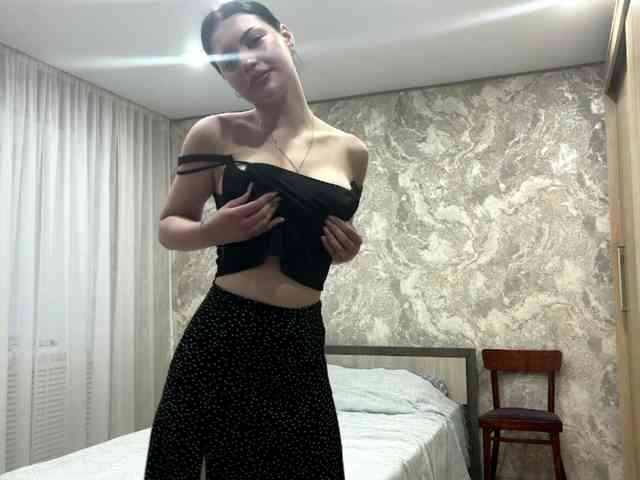 CamilaCarnegia webcam