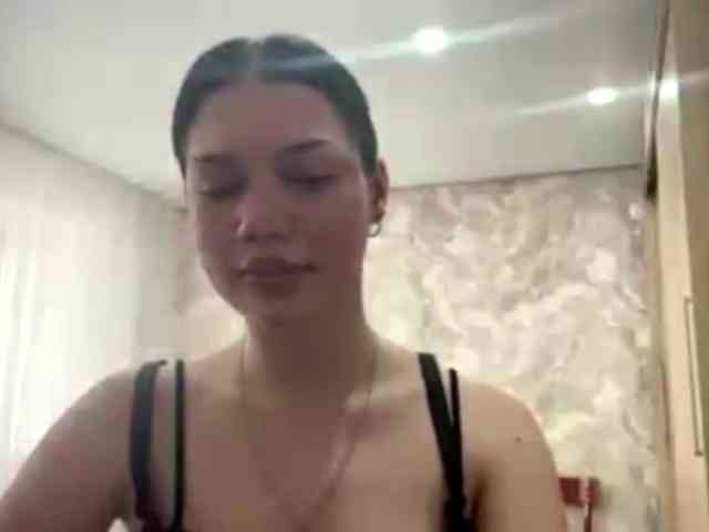 CamilaCarnegia webcam