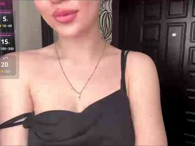 CamilaCarnegia webcam