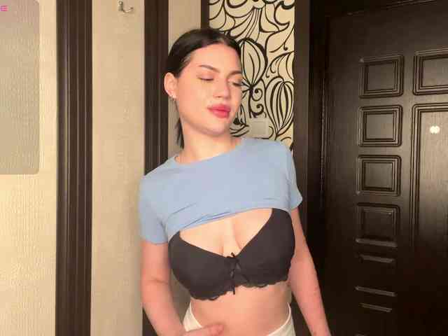 CamilaCarnegia webcam