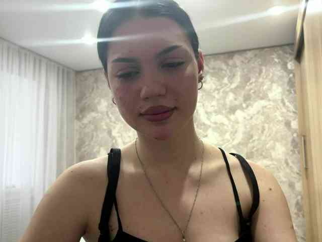 CamilaCarnegia webcam