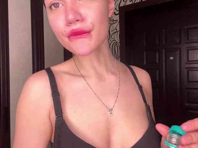 CamilaCarnegia webcam