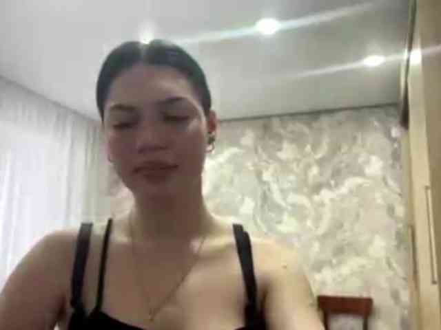 CamilaCarnegia webcam