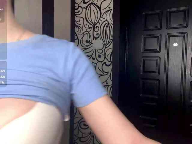 CamilaCarnegia webcam