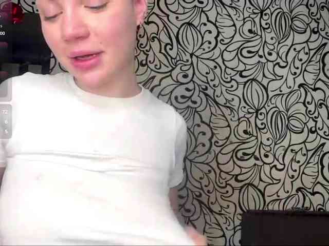 CamilaCarnegia webcam