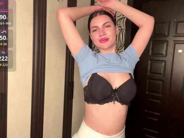 CamilaCarnegia webcam