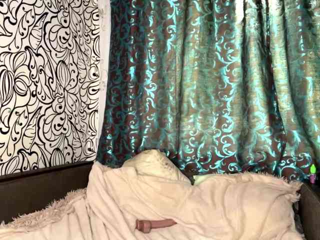 CamilaCarnegia webcam
