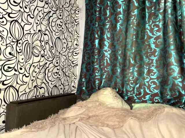 CamilaCarnegia webcam