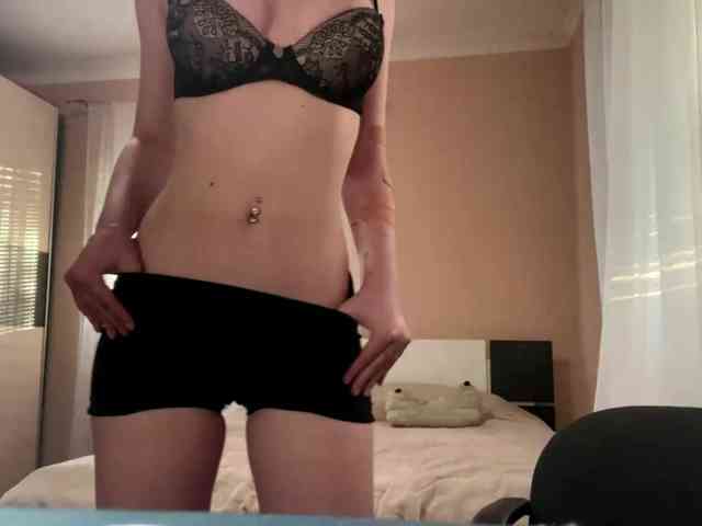 CamilaCarnegia webcam