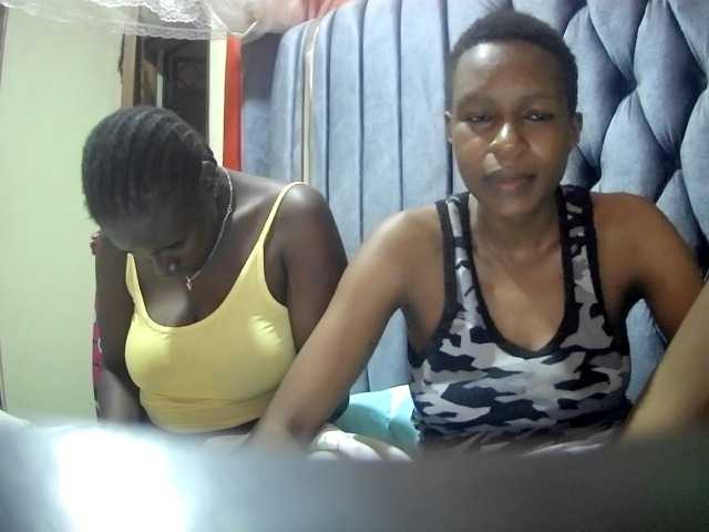 Pretty Girls (Prettygirls041)