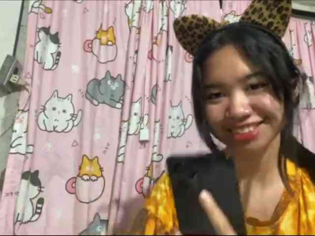 SumikoFyffe webcam