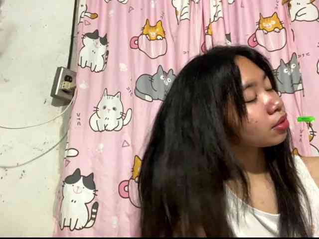 Model: SumikoFyffe
