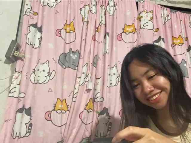 SumikoFyffe webcam