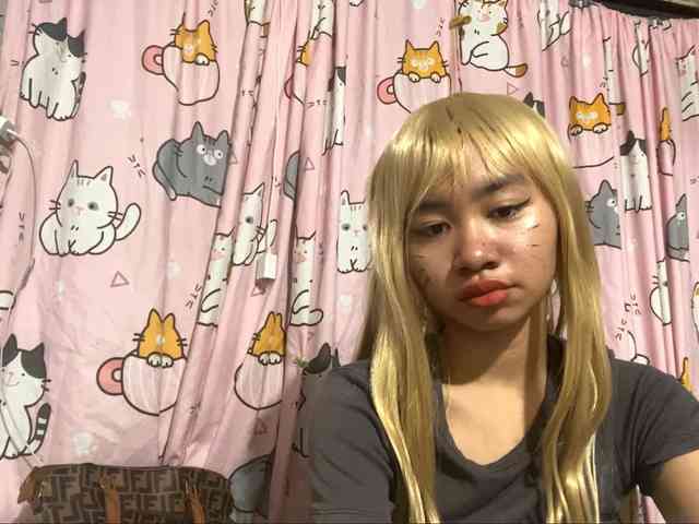 SumikoFyffe webcam