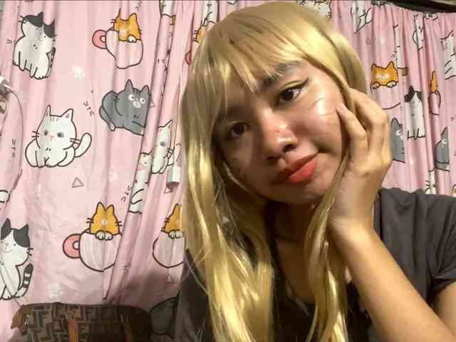 SumikoFyffe webcam