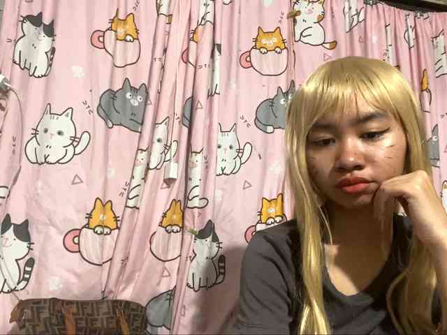 SumikoFyffe webcam