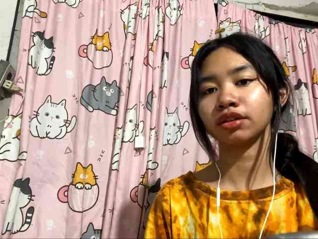 SumikoFyffe webcam